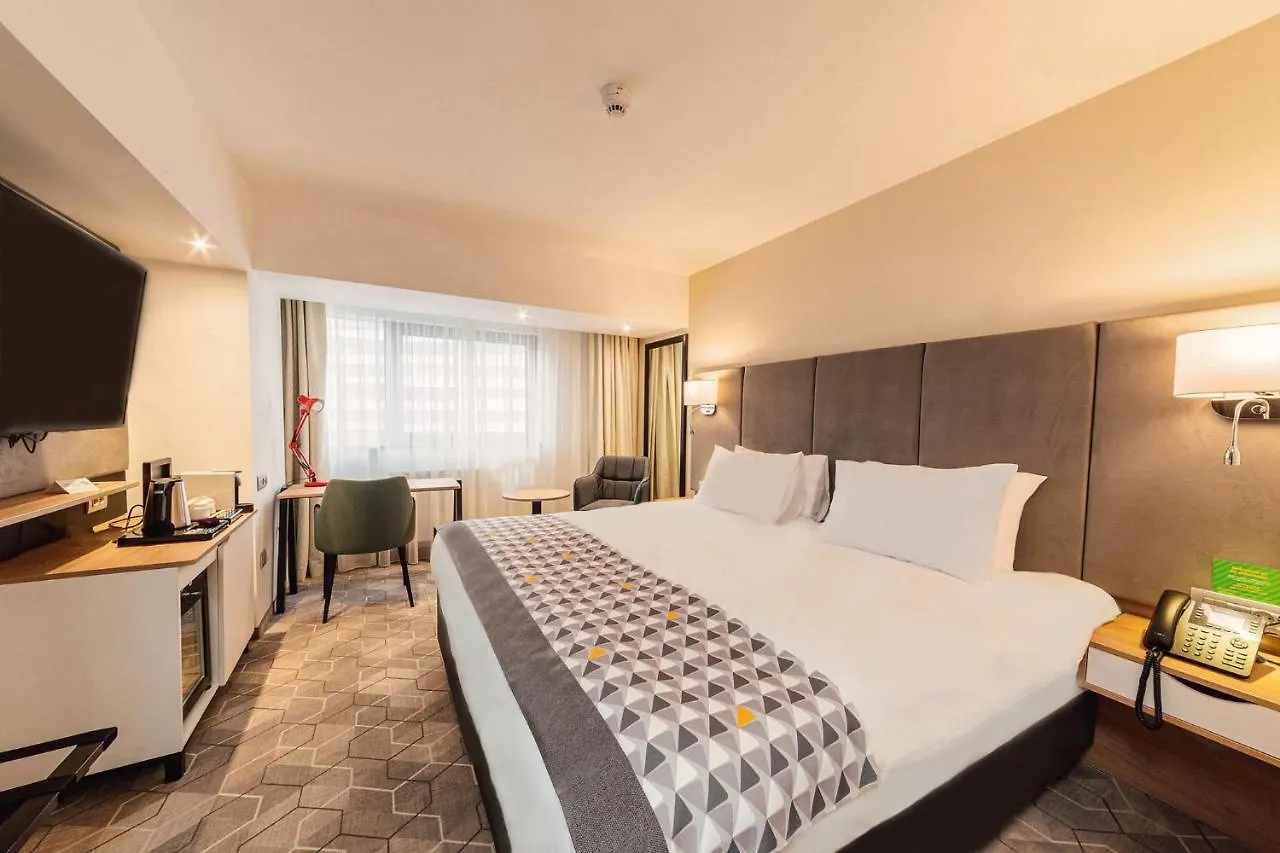 Holiday Inn Bucharest - Times, An Ihg Hotel 4*,