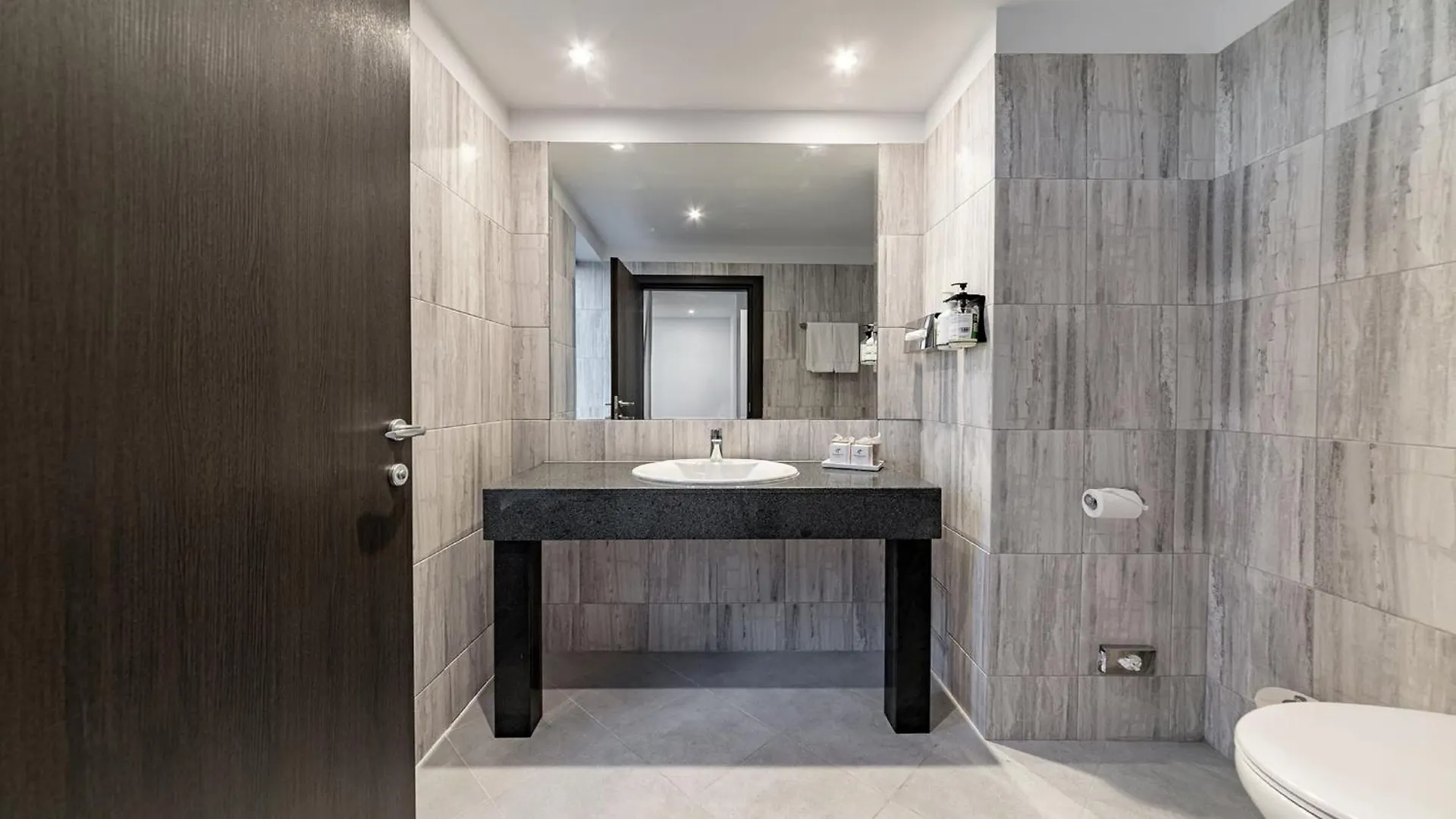 Holiday Inn Bucharest - Times, An Ihg Hotel