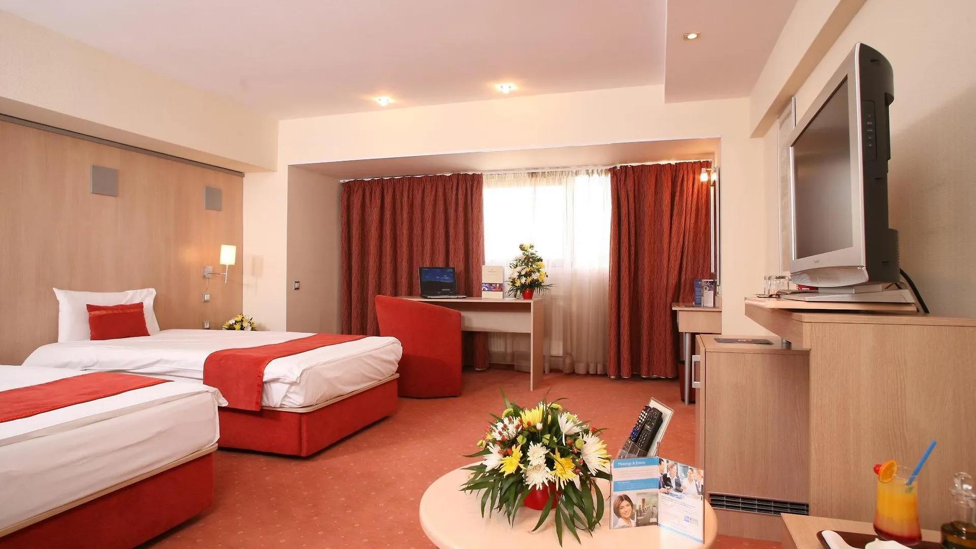 Holiday Inn Bucharest - Times, An Ihg Hotel