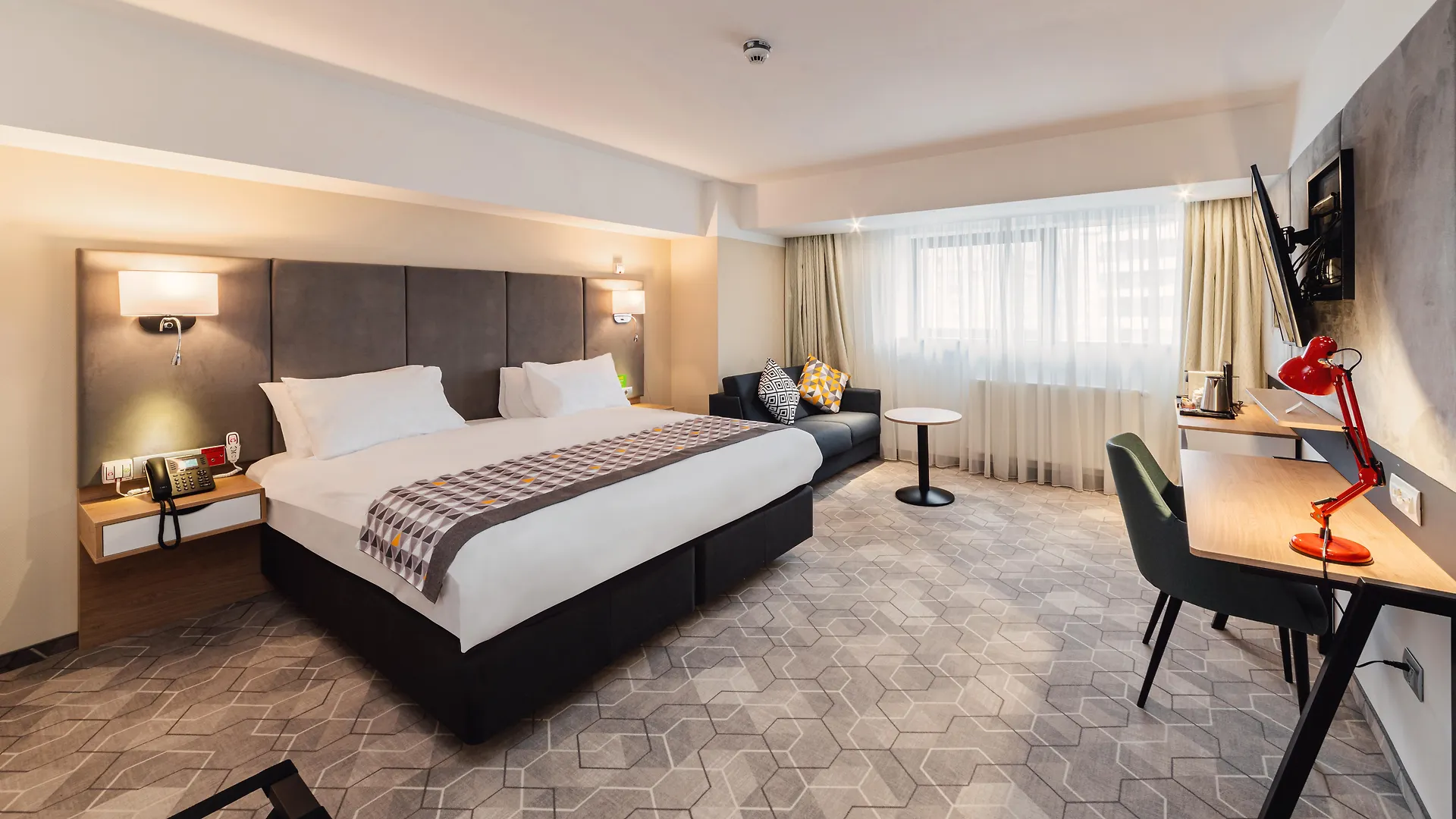 Holiday Inn Bucharest - Times, An Ihg Hotel Románia