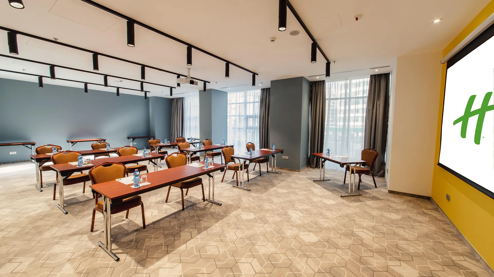 Holiday Inn Bucharest - Times, An Ihg Hotel 4*,